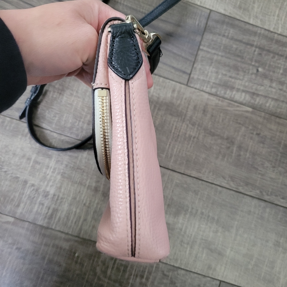 Kate Spade Polly Large Convertible Crossbody  Pink Cream Black Pebbled Leather - Picture 8 of 13